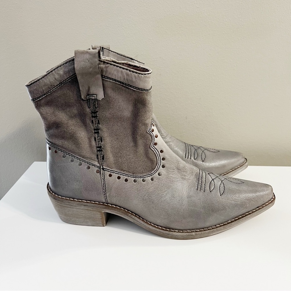 Roan Ywen Boot Side Zip Gray Canvas Short Bootie Leather Cowgirl Size 9